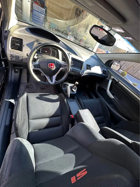 2006 Honda Civic Si 8th Gen - Image 9 of 12