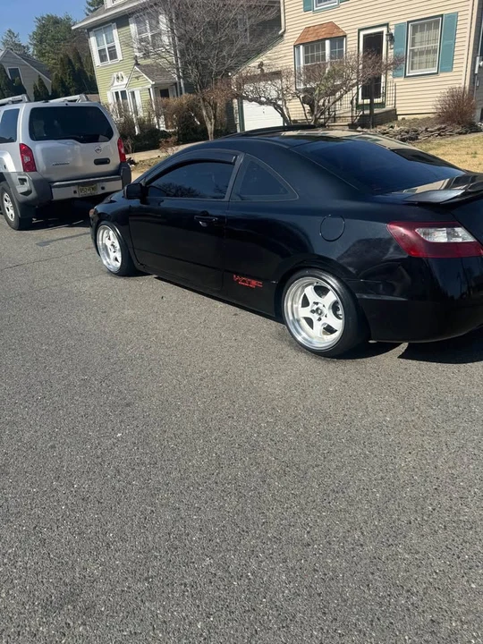 2006 Honda Civic Si 8th Gen - Image 2 of 7