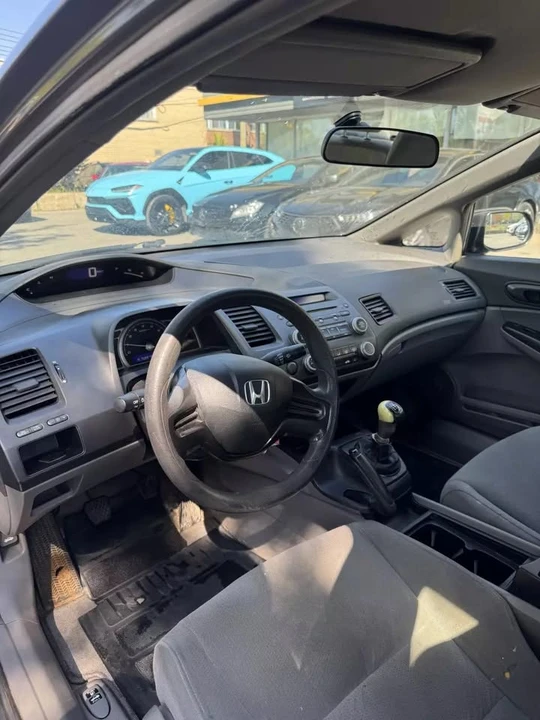 2006 Honda Civic 8th Gen - Image 8 of 13
