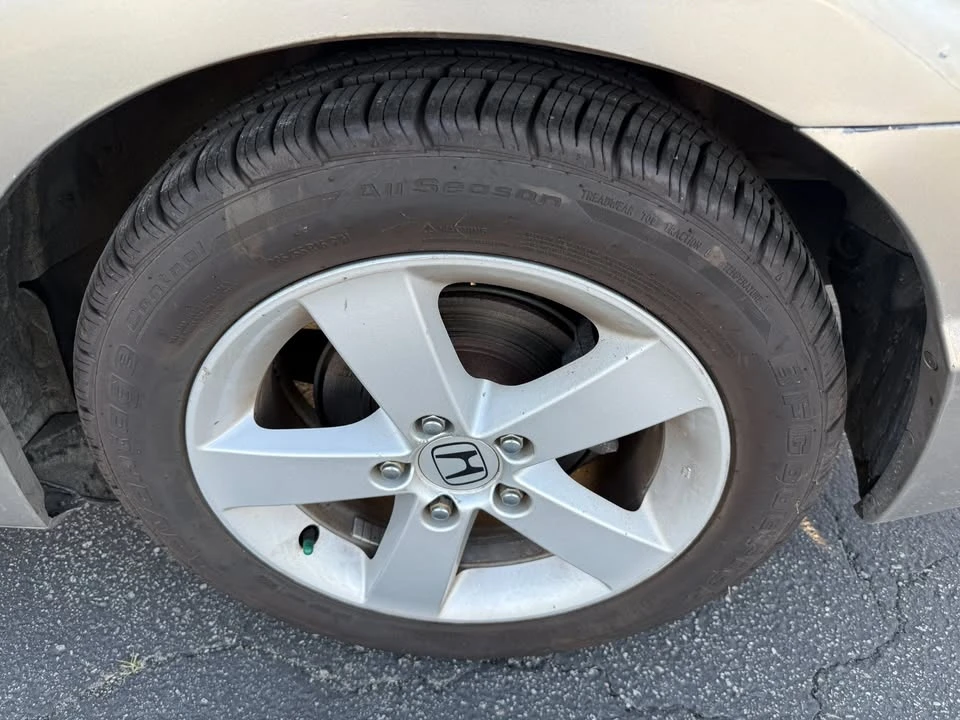 2006 Honda Civic 8th Gen - Image 9 of 19