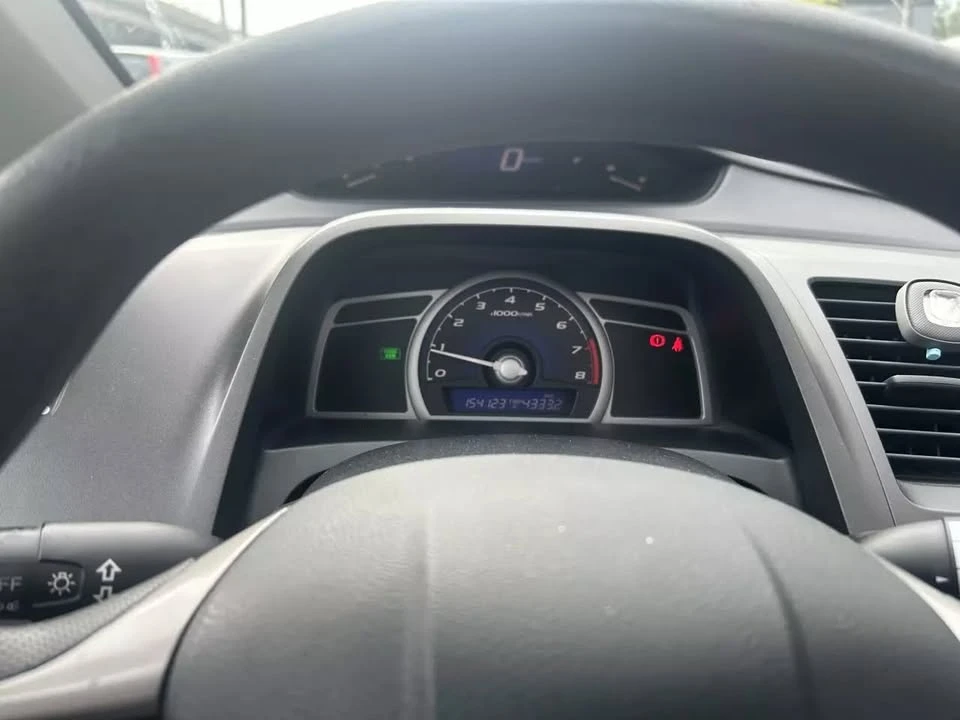 2006 Honda Civic 8th Gen - Image 5 of 13