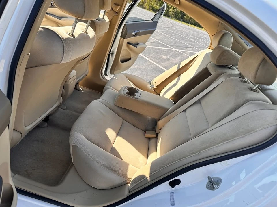 2006 Honda Civic 8th Gen - Image 8 of 16