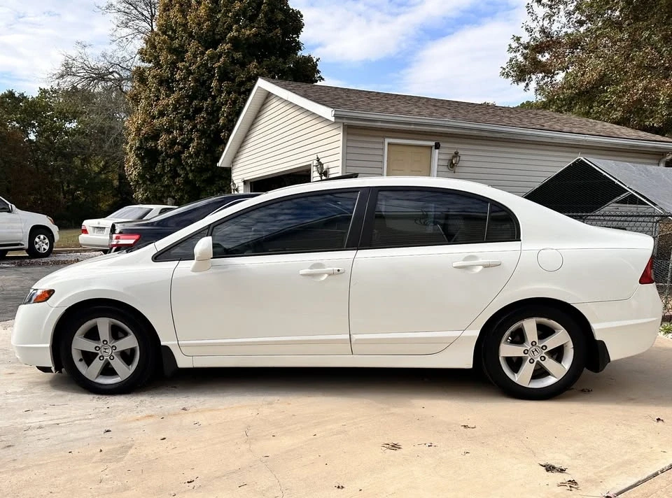 2006 Honda Civic 8th Gen - Image 3 of 16