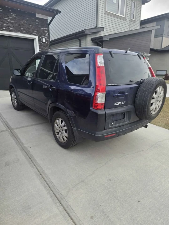 2006 Honda CR-V 2nd Gen - Image 5 of 9