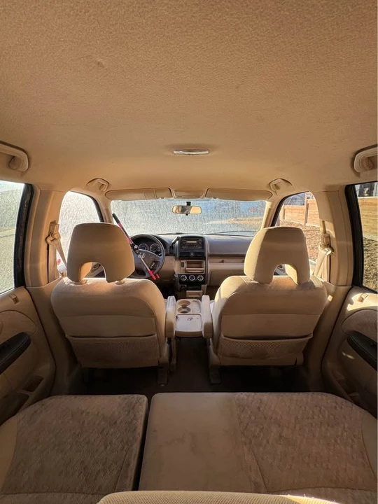 2006 Honda CR-V 2nd Gen - Image 6 of 10