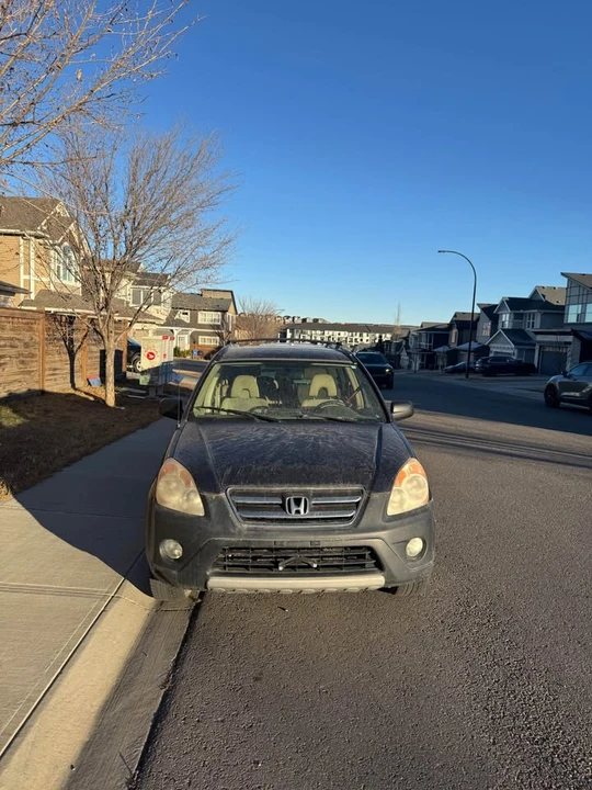 2006 Honda CR-V 2nd Gen - Image 3 of 10
