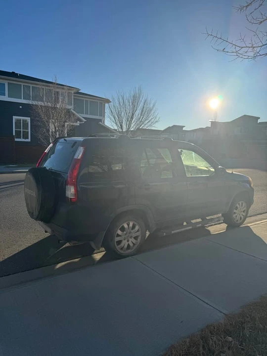 2006 Honda CR-V 2nd Gen - Image 4 of 10