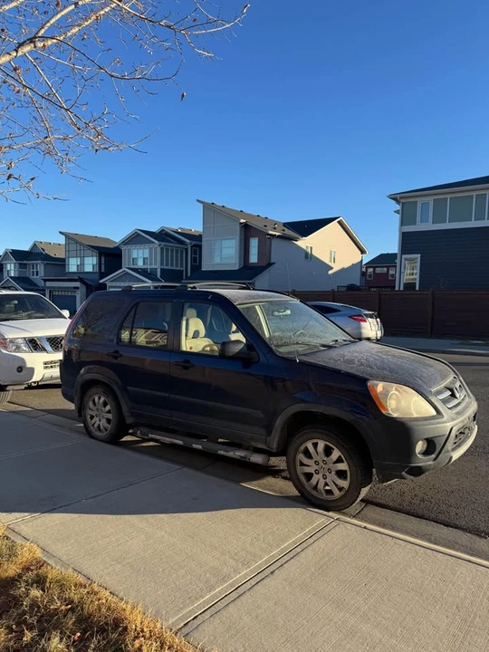 2006 Honda CR-V 2nd Gen - Image 9 of 10