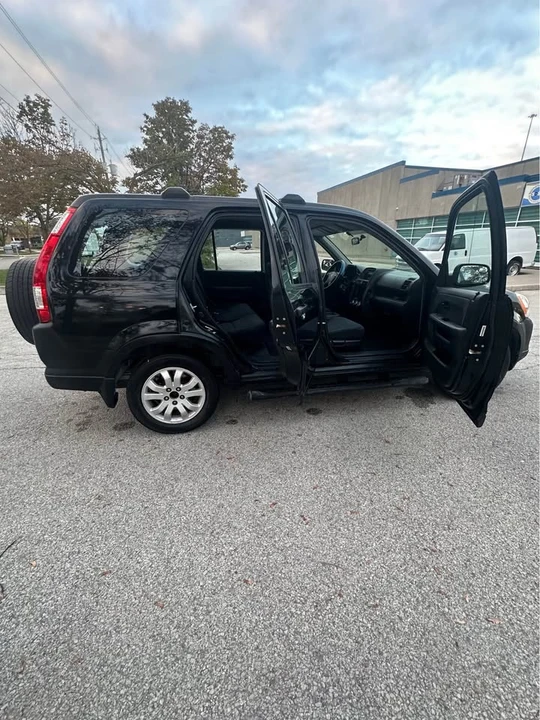 2006 Honda CR-V 2nd Gen - Image 4 of 9