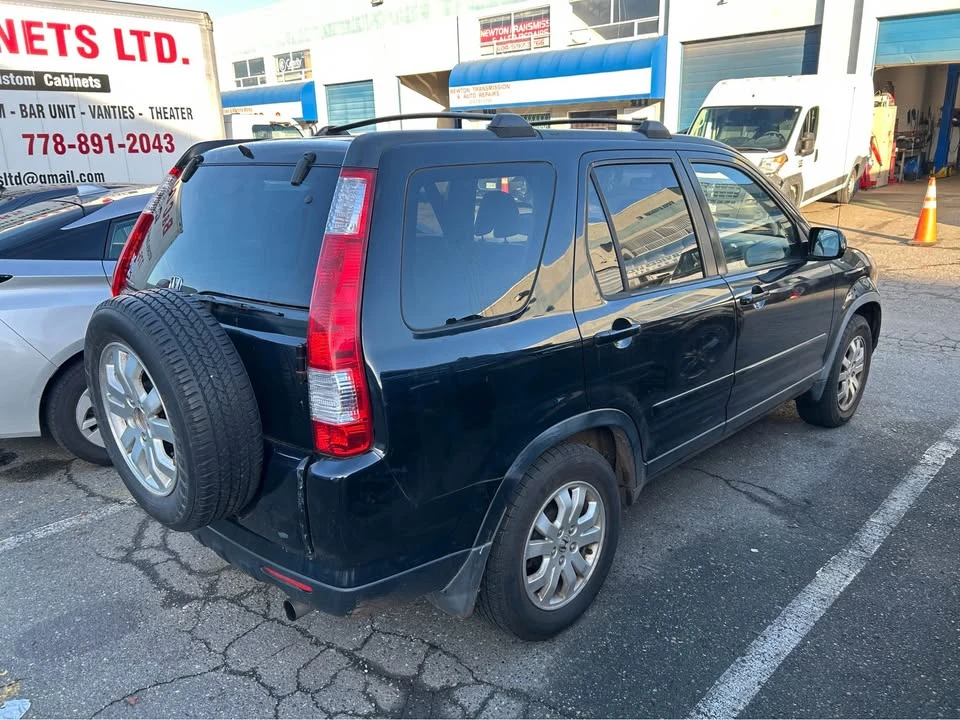2006 Honda CR-V 2nd Gen - Image 4 of 8