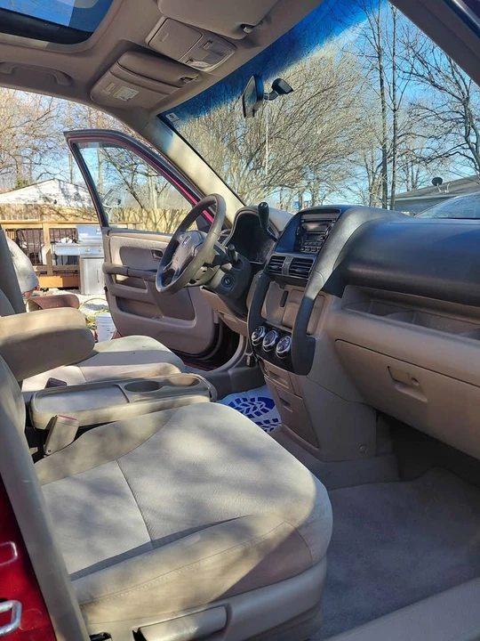 2006 Honda CR-V 2nd Gen - Image 6 of 20