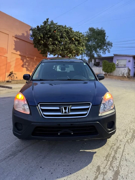 2006 Honda CR-V 2nd Gen - Image 6 of 11