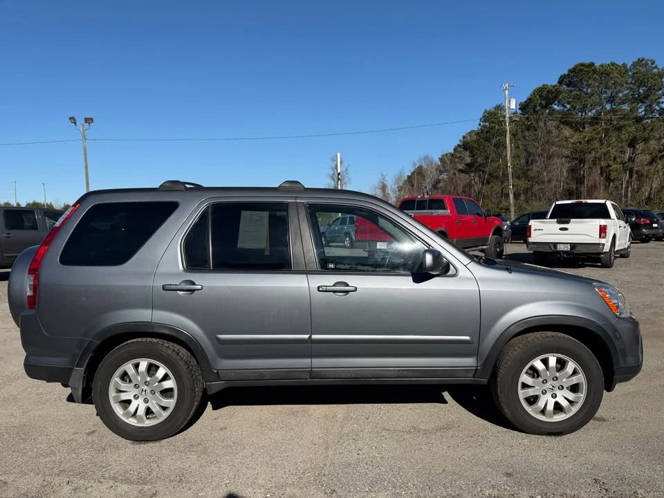 2006 Honda CR-V 2nd Gen - Image 4 of 7