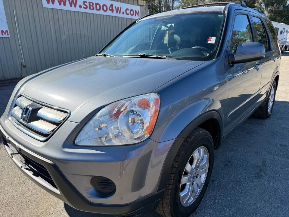2006 Honda CR-V 2nd Gen - Image 5 of 7