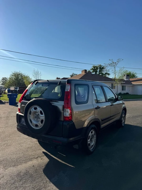 2006 Honda CR-V 2nd Gen - Image 4 of 10