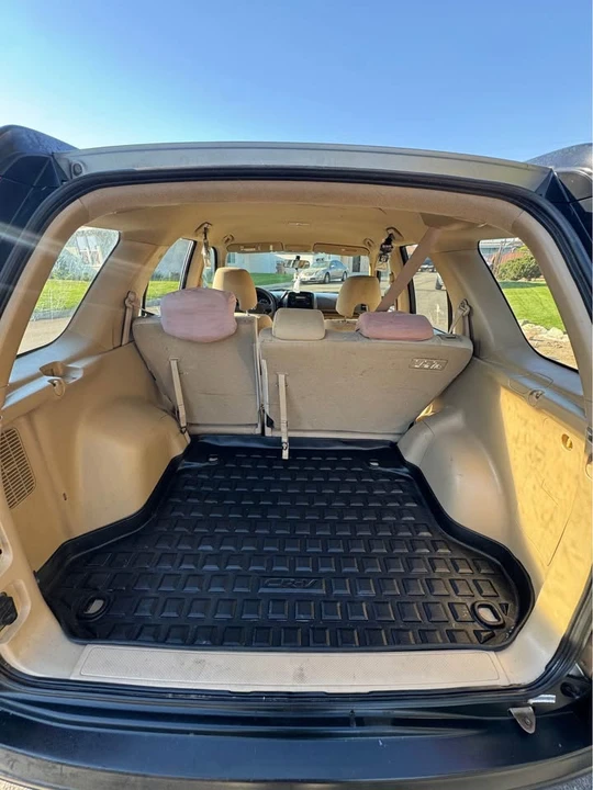 2006 Honda CR-V 2nd Gen - Image 9 of 10