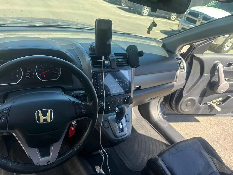 2006 Honda CR-V 2nd Gen - Image 5 of 9