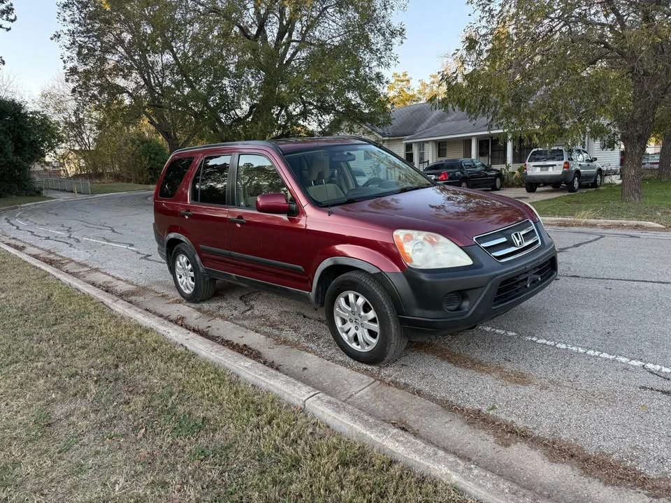 2006 Honda CR-V 2nd Gen - Image 4 of 10