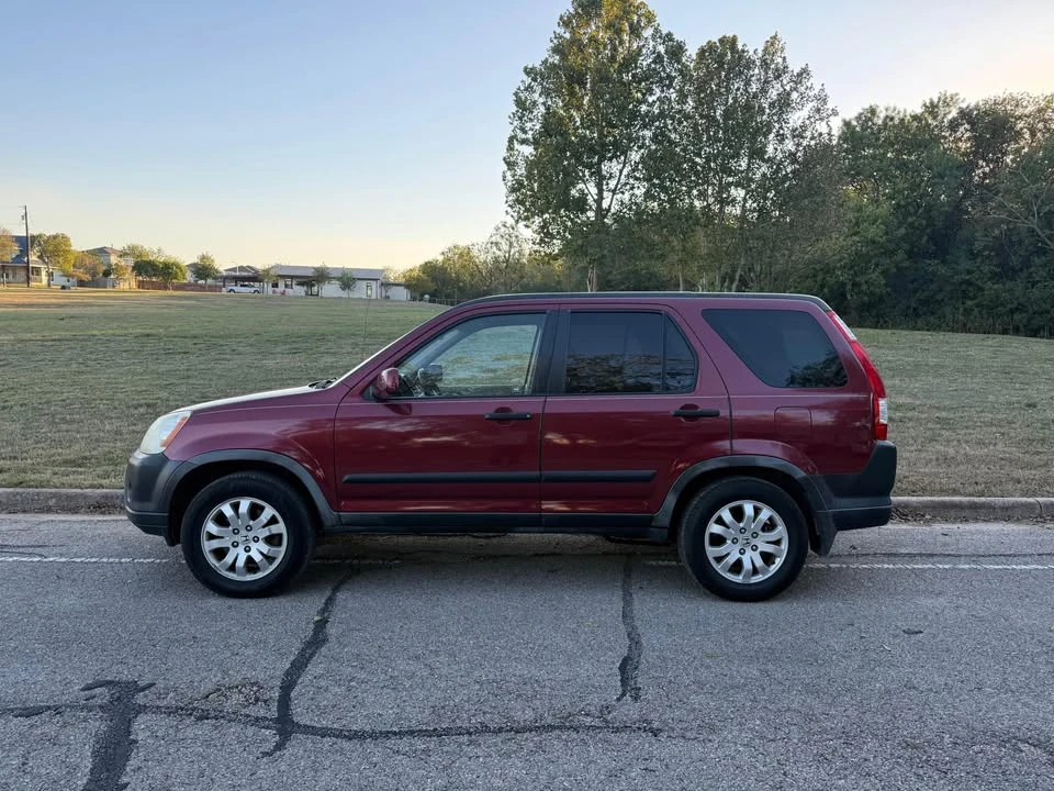 2006 Honda CR-V 2nd Gen - Image 3 of 10