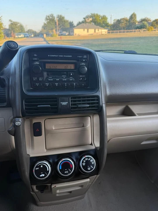 2006 Honda CR-V 2nd Gen - Image 7 of 10