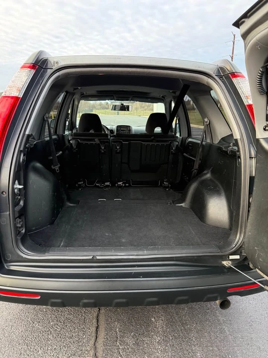 2006 Honda CR-V 2nd Gen - Image 10 of 19