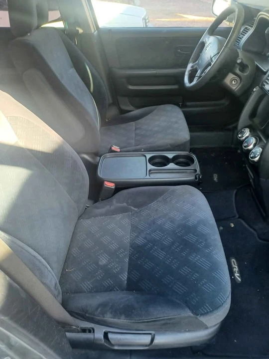 2006 Honda CR-V 2nd Gen - Image 12 of 19