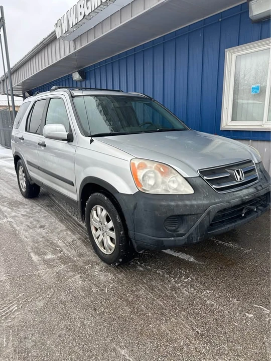 2006 Honda CR-V 2nd Gen - Image 4 of 10