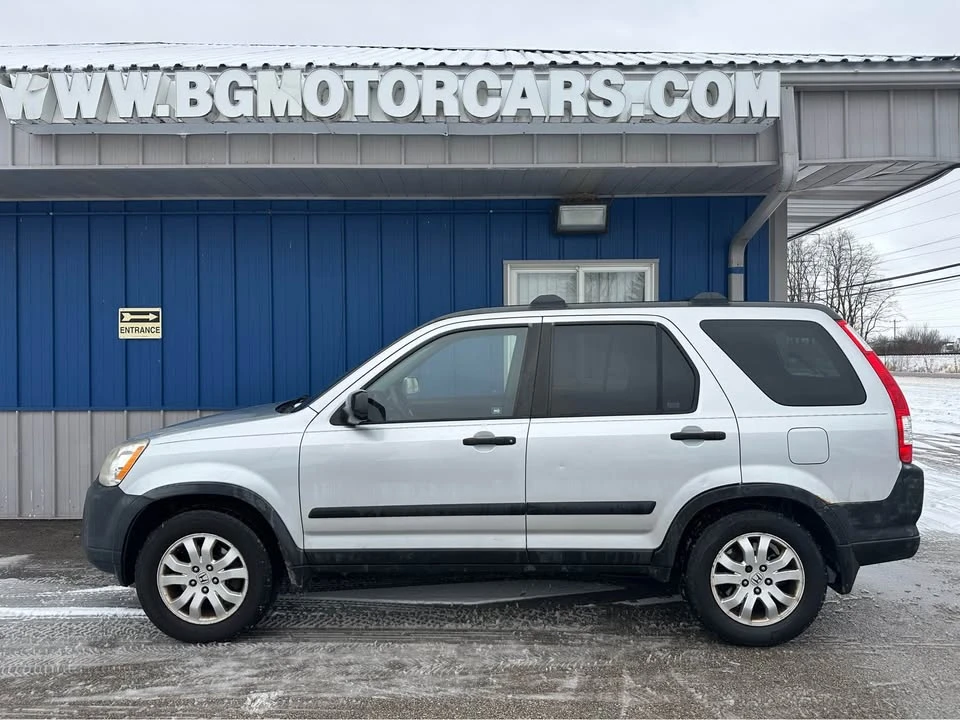 2006 Honda CR-V 2nd Gen - Image 2 of 10