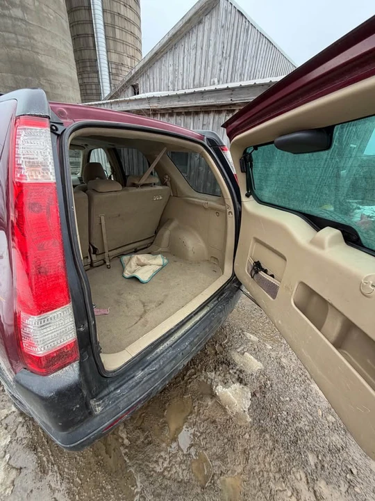 2006 Honda CR-V 2nd Gen - Image 8 of 12