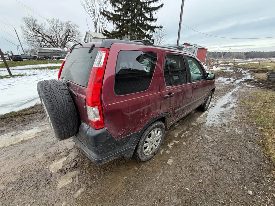 2006 Honda CR-V 2nd Gen - Image 6 of 12