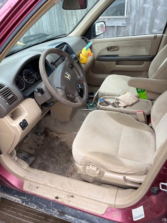 2006 Honda CR-V 2nd Gen - Image 11 of 12
