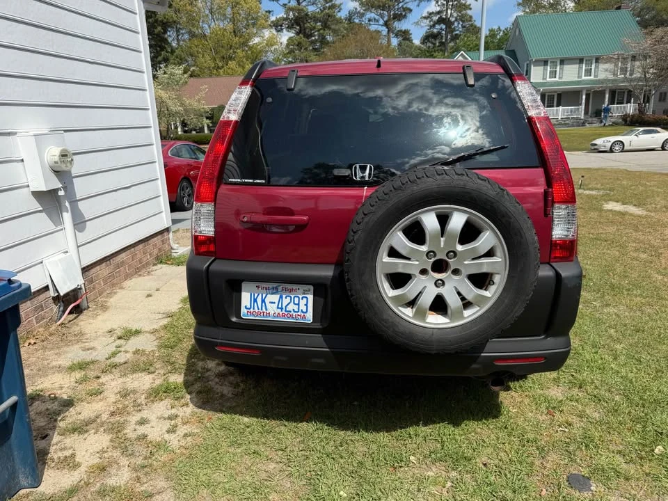 2006 Honda CR-V 2nd Gen - Image 3 of 6