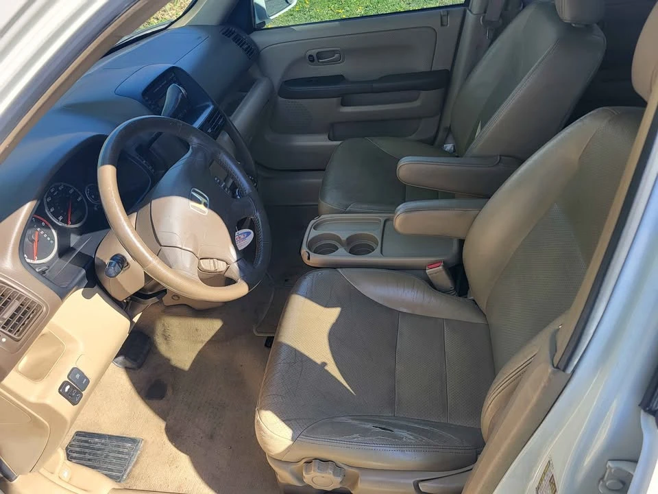 2006 Honda CR-V 2nd Gen - Image 9 of 13