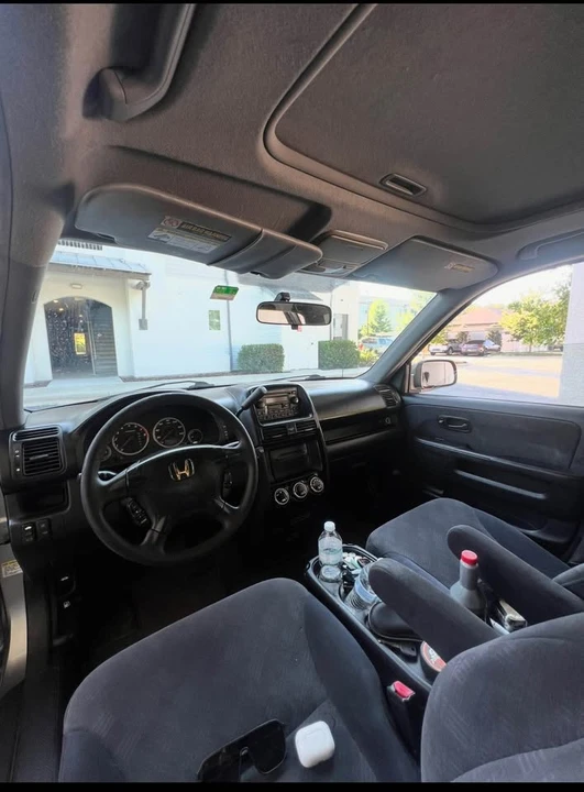 2006 Honda CR-V 2nd Gen - Image 6 of 9