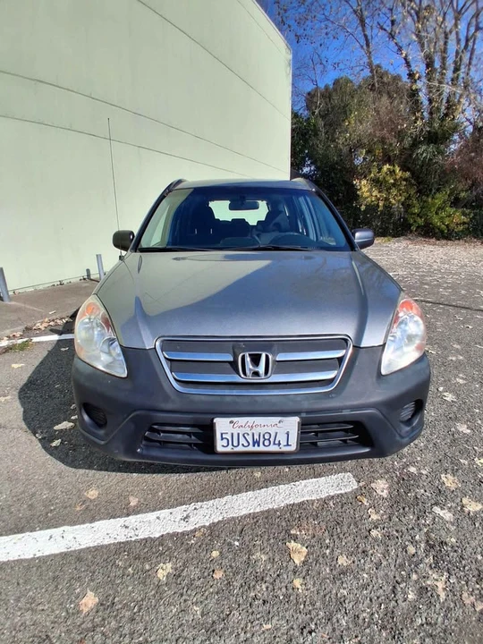 2006 Honda CR-V 2nd Gen - Image 3 of 19