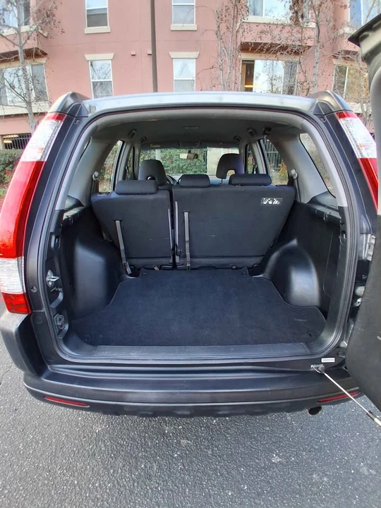 2006 Honda CR-V 2nd Gen - Image 11 of 19