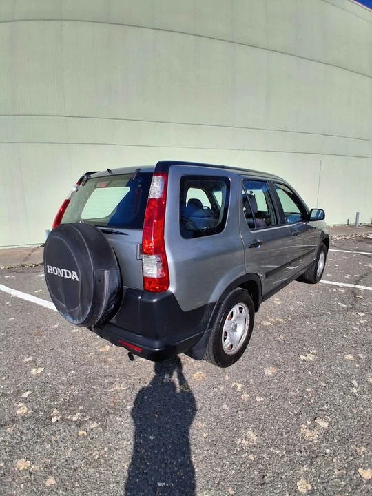 2006 Honda CR-V 2nd Gen - Image 5 of 19