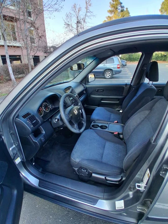 2006 Honda CR-V 2nd Gen - Image 7 of 19