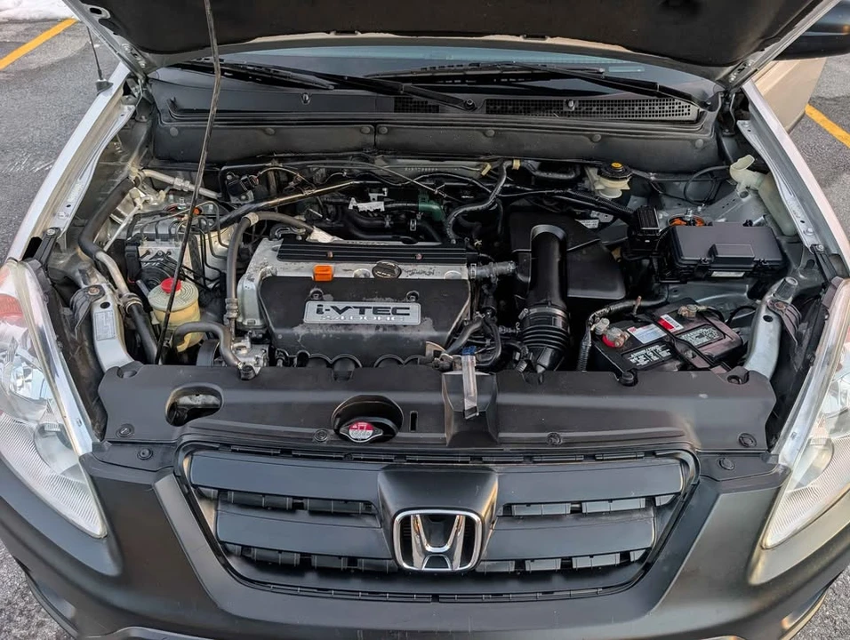 2006 Honda CR-V 2nd Gen - Image 14 of 16