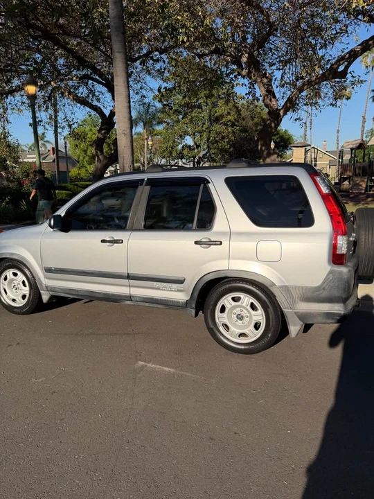 2006 Honda CR-V 2nd Gen - Image 18 of 20