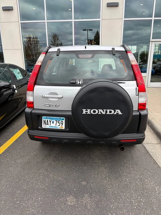 2006 Honda CR-V 2nd Gen - Image 5 of 17