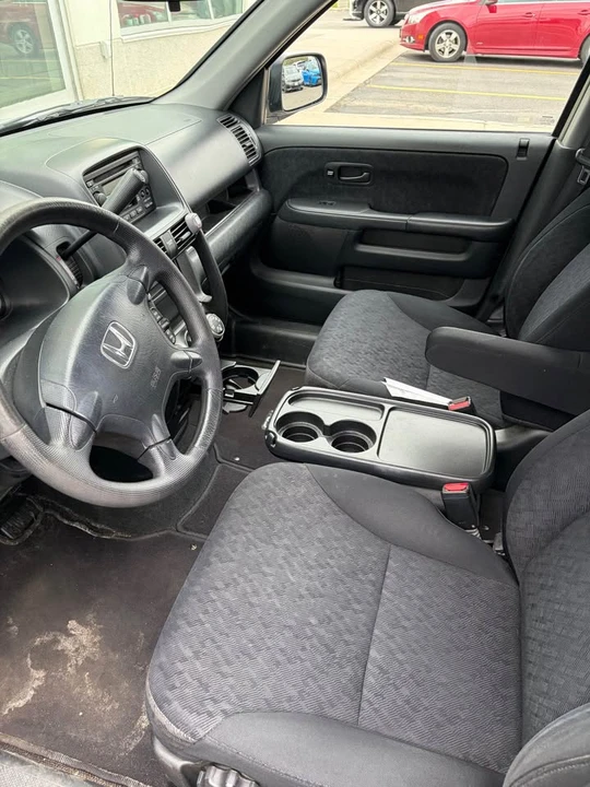 2006 Honda CR-V 2nd Gen - Image 12 of 17