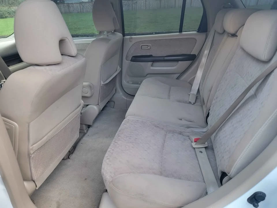 2006 Honda CR-V 2nd Gen - Image 11 of 20