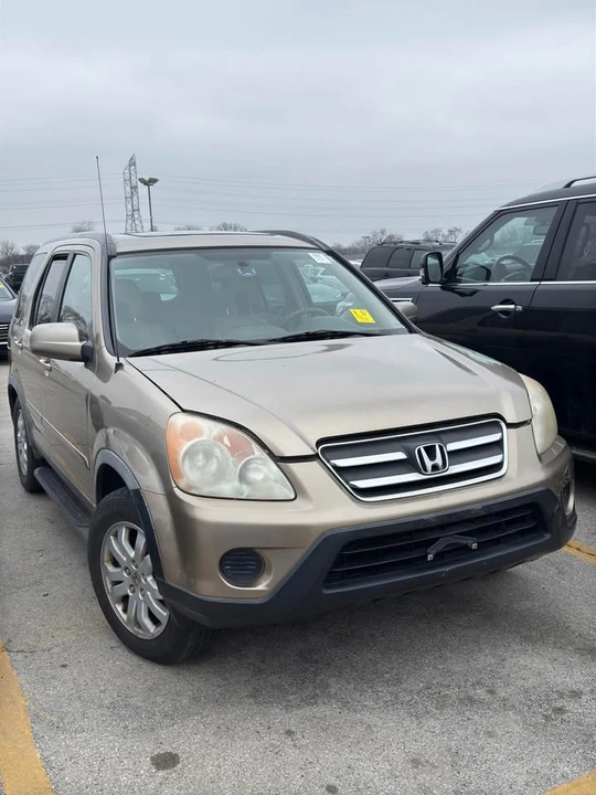 2006 Honda CR-V 2nd Gen - Image 3 of 15