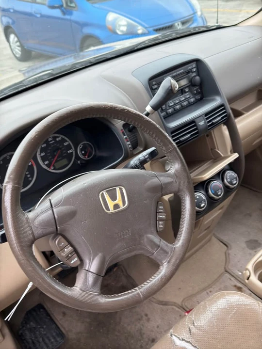 2006 Honda CR-V 2nd Gen - Image 13 of 15