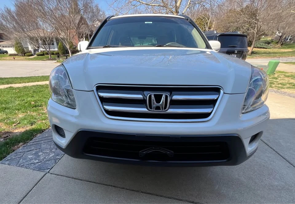 2006 Honda CR-V 2nd Gen - Image 3 of 20