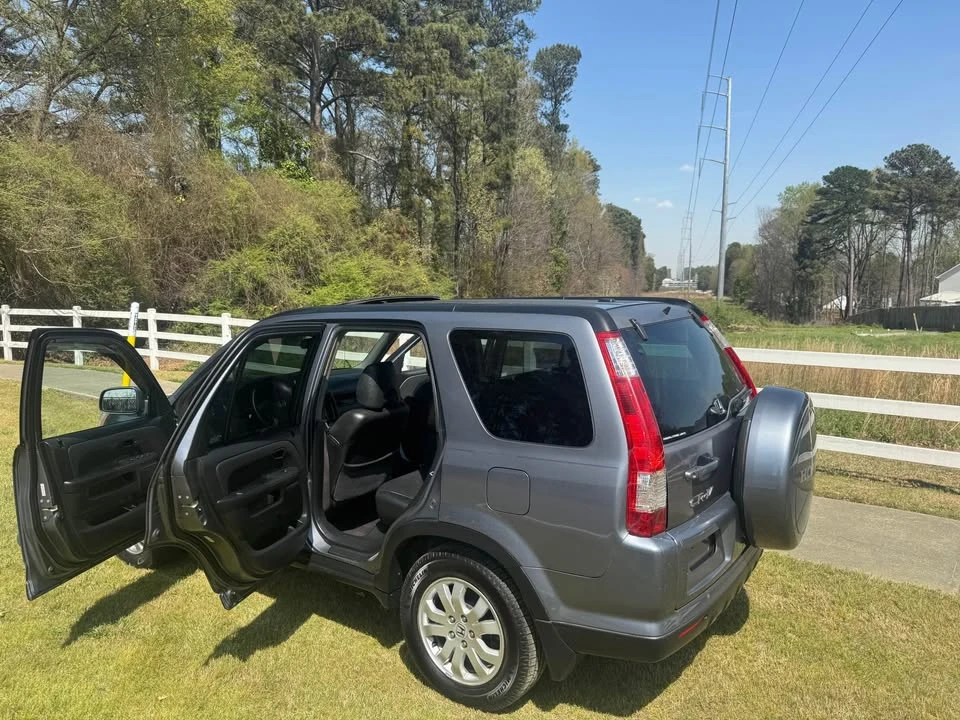 2006 Honda CR-V 2nd Gen - Image 8 of 18