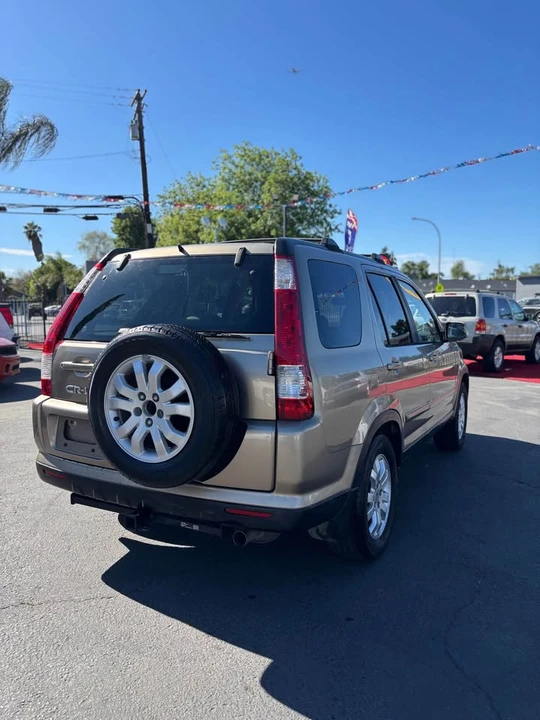 2006 Honda CR-V 2nd Gen - Image 8 of 16