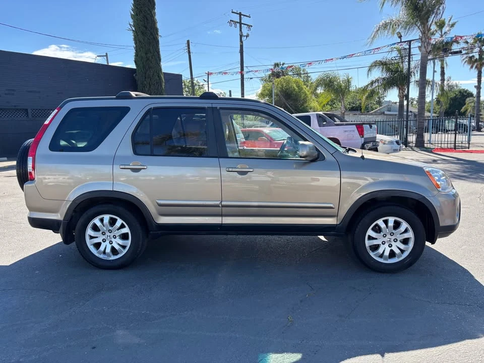 2006 Honda CR-V 2nd Gen - Image 8 of 15