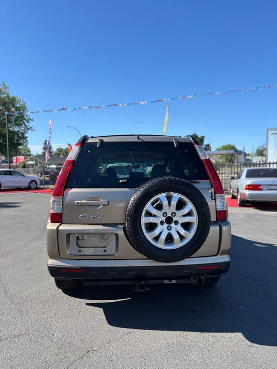 2006 Honda CR-V 2nd Gen - Image 6 of 15